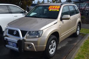 2009 SUZUKI GRAND VITARA (4x4)