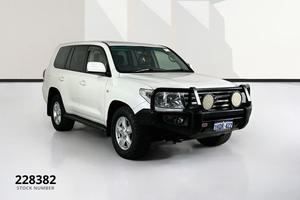 2011 Toyota LANDCRUISER SAHARA (4x4) UZJ200R 09 UPGRADE