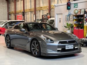 2007 NISSAN GT-R Premium R35 AWD