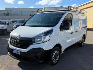 2015 Renault Trafic LWB X82