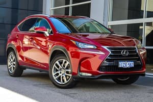 2017 Lexus NX NX200t Luxury Auto 2WD