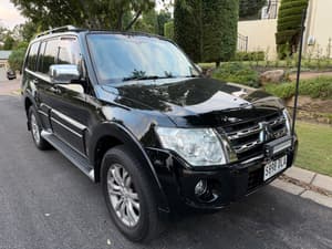 2012 MITSUBISHI PAJERO EXCEED LWB (4x4)