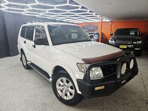 2013 Mitsubishi Pajero GLX NW