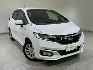 2018 Honda Fit Hybrid L Honda Sensing GP5