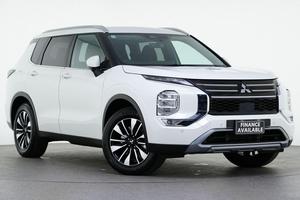 2025 Mitsubishi Outlander LS ZM