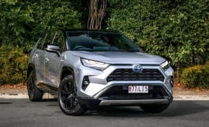 2024 Toyota RAV4 XSE AXAH54R