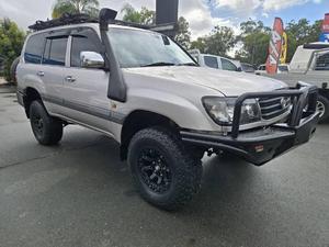 1999 Toyota Landcruiser GXL HZJ105R