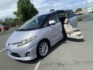 2009 Toyota Estima Aeras /Tarago