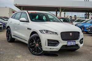 2016 Jaguar F-PACE 20d R-Sport X761