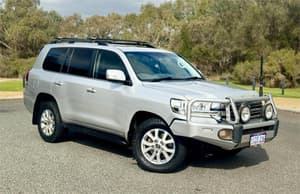 2017 Toyota Landcruiser VX VDJ200R