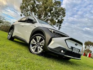 2025 Subaru Solterra AWD Touring E1-1