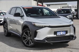 2024 Toyota bZ4X XEAM10R