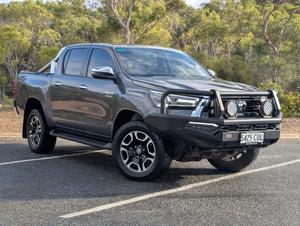 2023 Toyota Hilux SR5 Auto 4x4 Double Cab