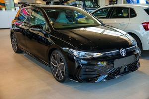 2026 Volkswagen Golf 110TSI R-Line 8.5