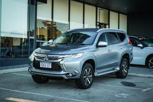 2017 Mitsubishi Pajero Sport GLX QE