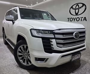 2022 Toyota Landcruiser Sahara ZX FJA300R