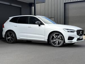 2020 Volvo XC60 T6 R-Design