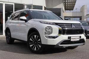 2025 Mitsubishi Outlander LS ZM