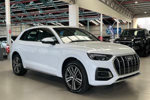 2025 Audi Q5 40 TDI Sport FY