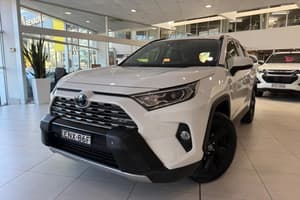 2020 Toyota RAV4 Cruiser AXAH54R