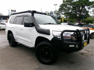 2017 Toyota Landcruiser GXL VDJ200R
