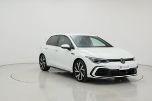 2023 Volkswagen Golf 110TSI R-Line 8