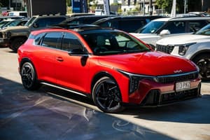 2025 Kia K4 GT-Line CL4m