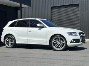 2014 Audi SQ5 TDI 8R