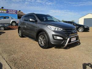 Hyundai Santa Fe 4x4 Family Wagon ( 7 Seater )
