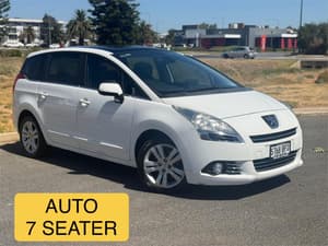 2013 Peugeot 5008 Active