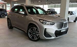 2026 BMW iX1 xDrive30 M Sport U11