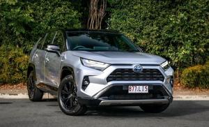 2024 Toyota RAV4 XSE AXAH54R