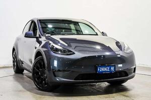 2024 Tesla Model Y Long Range