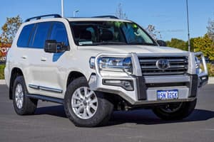 2017 Toyota Landcruiser Sahara VDJ200R