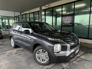 2024 Mitsubishi Outlander PHEV ES ZM