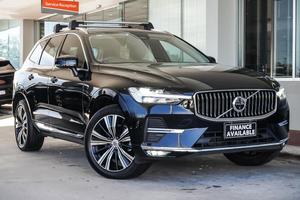 2022 Volvo XC60 Ultimate B5 Bright
