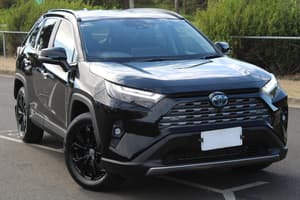2024 Toyota RAV4 Cruiser Auto eFour