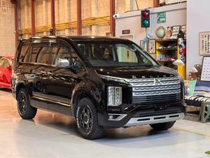 2019 MITSUBISHI DELICA D5