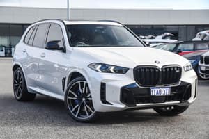 2023 BMW X5 M60i G05 LCI