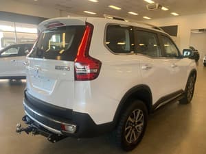 2023 Mahindra Scorpio Z8
