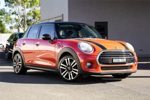 2018 MINI Hatch Cooper Auto