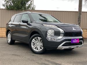 2024 Mitsubishi Outlander LS ZM