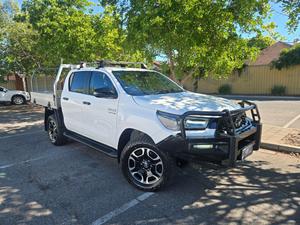 2024 Toyota Hilux SR5 48V GUN126R 4X4