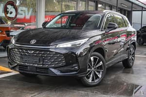 2024 MG HS Essence Auto MY25