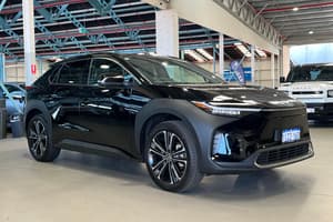 2025 Toyota bZ4X YEAM15R