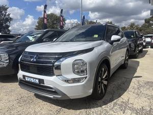 2025 Mitsubishi Outlander Tourer ZM