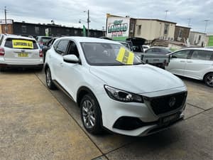 2022 MG HS Core SAS23
