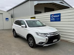2017 Mitsubishi Outlander LS Safety Pack ZK