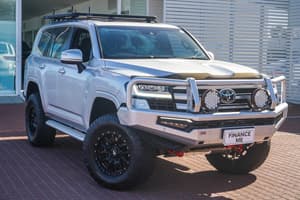 2022 Toyota Landcruiser VX FJA300R