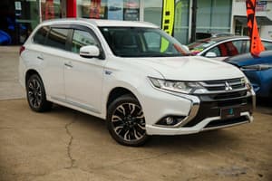 2017 Mitsubishi Outlander PHEV LS ZK